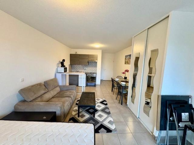 Studio location à Roanne