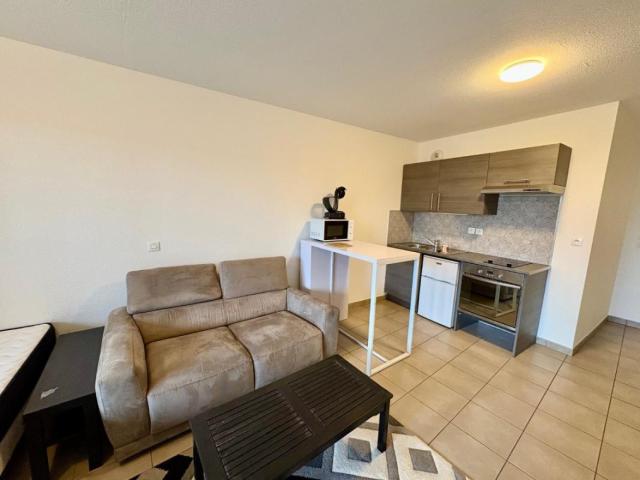 Studio location à Roanne