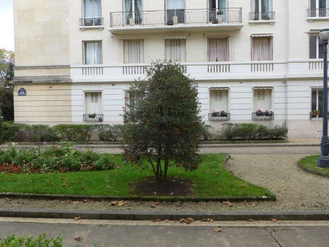 Studio location à Paris 16e Arrondissement, Paris
