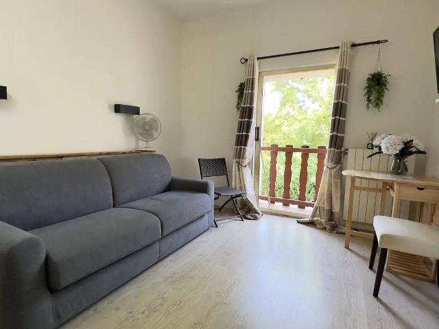 Studio location à Rousset, Bouches-du-Rhône