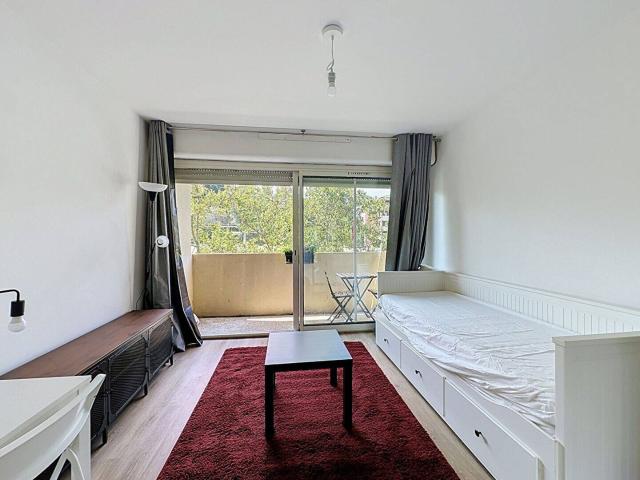 Studio location à Cuques, Aix-en-Provence