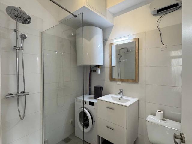Studio location à Nîmes