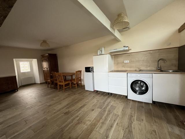 Studio location à Le Bignon-Mirabeau, Loiret