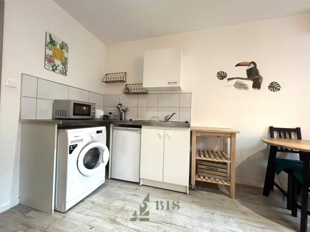 Studio location à Roanne, Loire