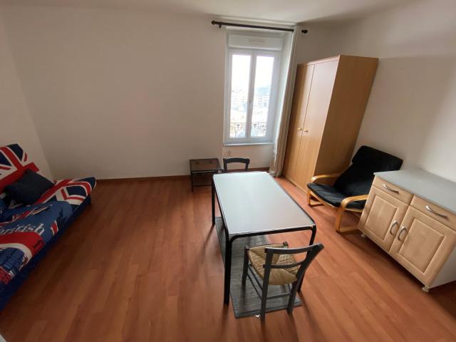 Studio location à Combarel, Rodez