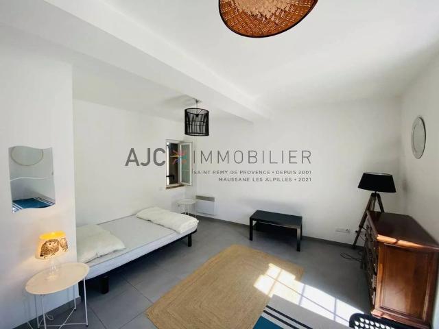 Studio location à Arles, Saint-rémy-de-provence
