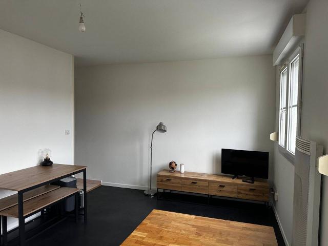 Studio location à Lameth, Osny