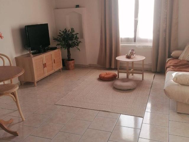 Studio location à Les Paramideaux, Le Cannet