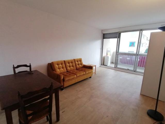 Studio location à Nîmes