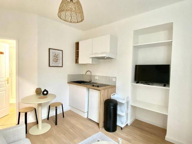 Studio location à Faubourg d'Angoulême, Cognac