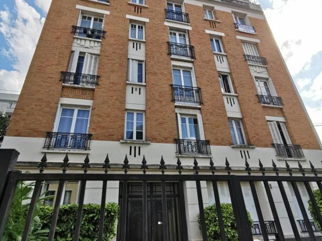 Studio location à Nanterre, Courbevoie