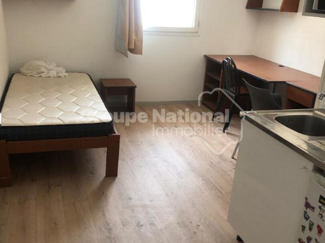 Studio location à Avignon
