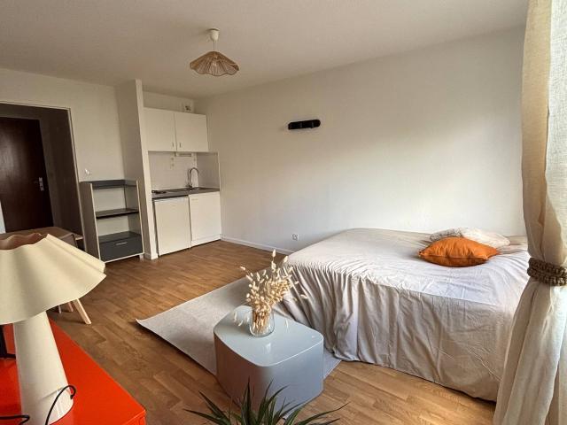 Studio location à Cholet