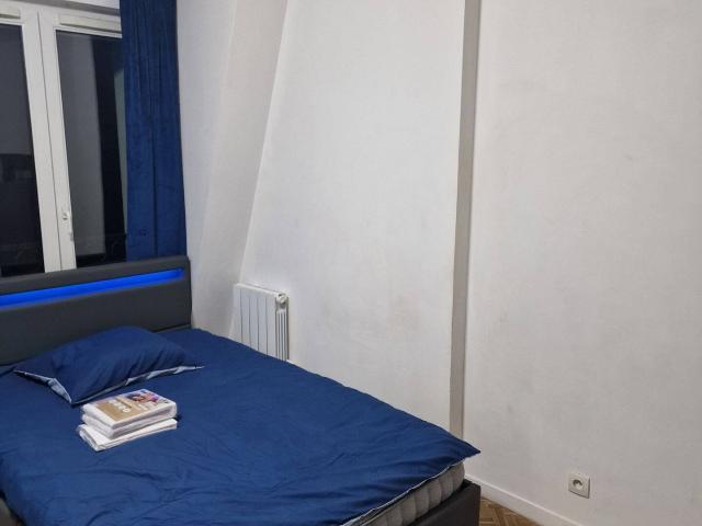 Studio location à Centre Ville, Maisons-Alfort