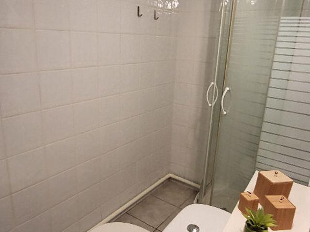 Studio location à Avignon