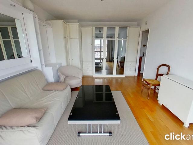 Studio location à L'Haÿ-les-Roses, Ivry-sur-seine