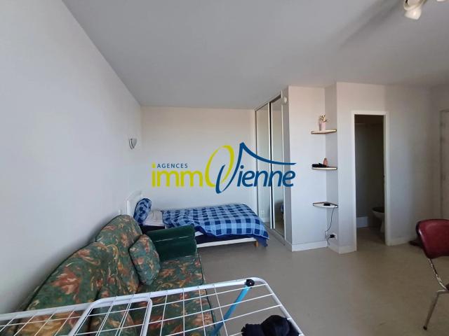 Appartement location à Montmorillon, Lussac-les-châteaux
