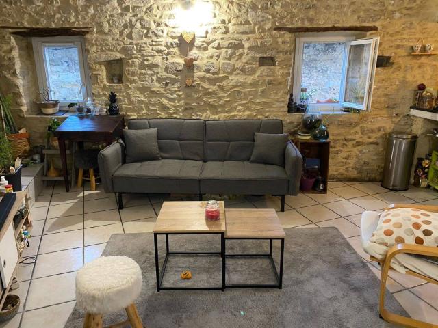 Studio location à Pourquière, Méjannes-lès-Alès