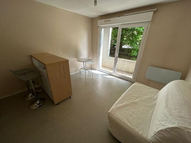 Studio location à Poitiers