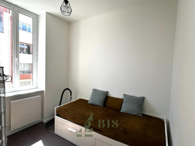 Studio location à Roanne