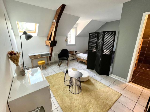 Studio location à Clairefontaine-en-Yvelines, Yvelines