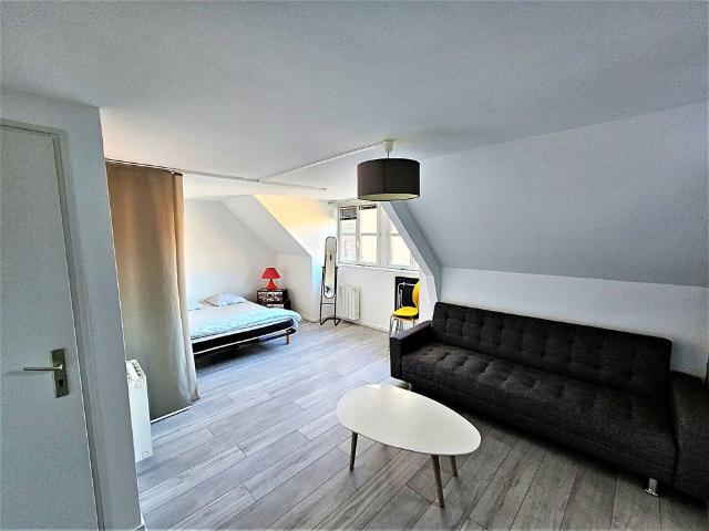 Studio location à Besançon