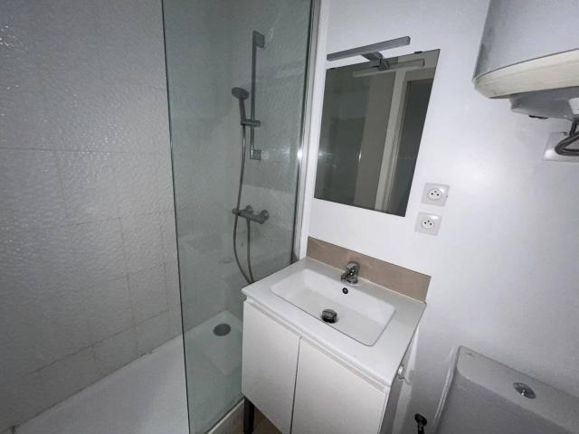 Studio location à Nîmes