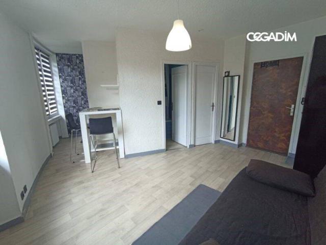 Studio location à Ballainvilliers, Clermont-Ferrand