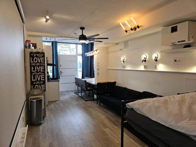 Studio te huur in Bentveld, Noord Holland