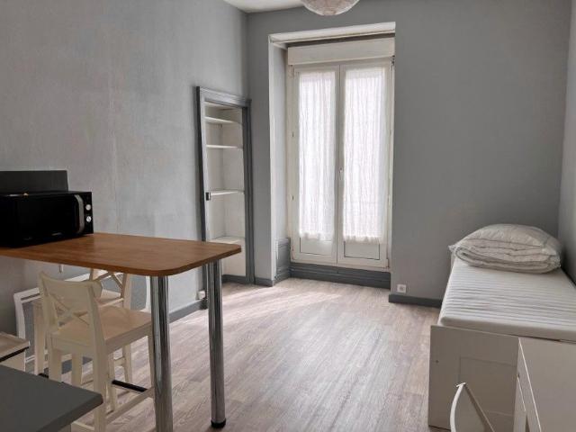 Studio location à Nantes