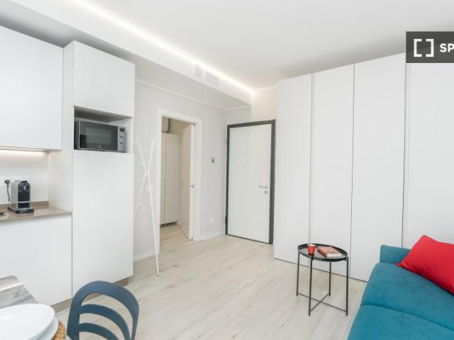 Appartamento in affitto a Municipio 2, Milano