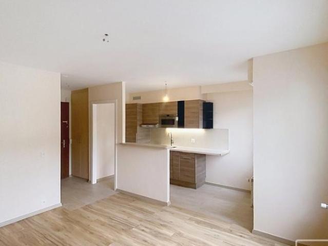 Studio mieten in Crissier, Waadt