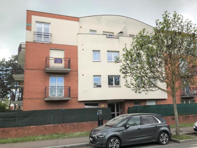 Studio location à Versailles, Montigny-le-bretonneux
