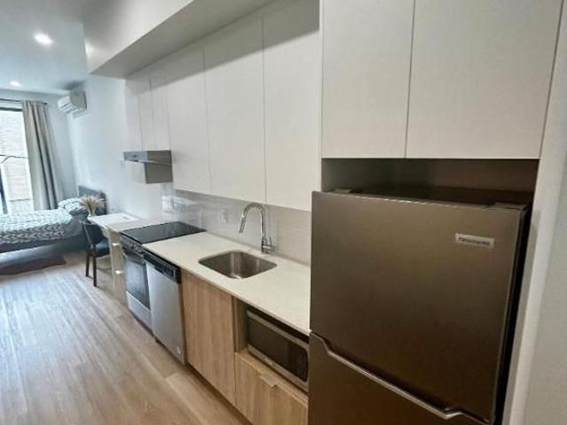 Apartment for rent in St. Leonard's, Quebec