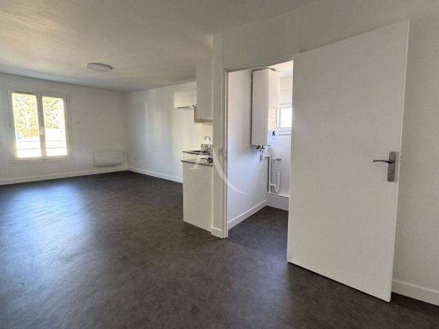 Studio location à Morangis, Essonne