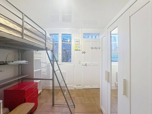 Studio location à Paris 16e Arrondissement, Paris