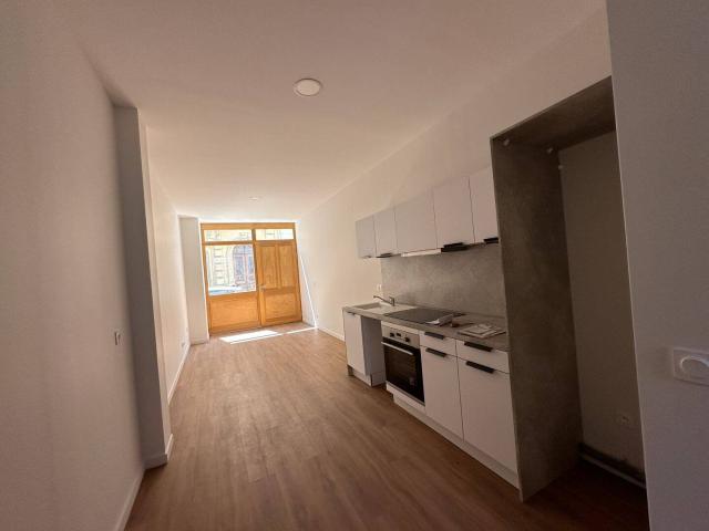 Studio location à Le Grand Charran, Valence