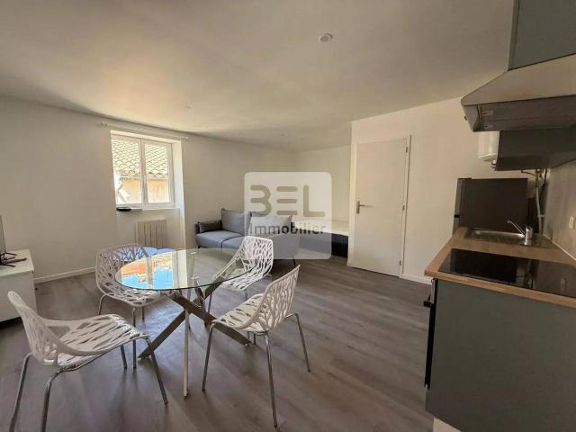 Studio location à Bagnols-sur-Cèze, Gard