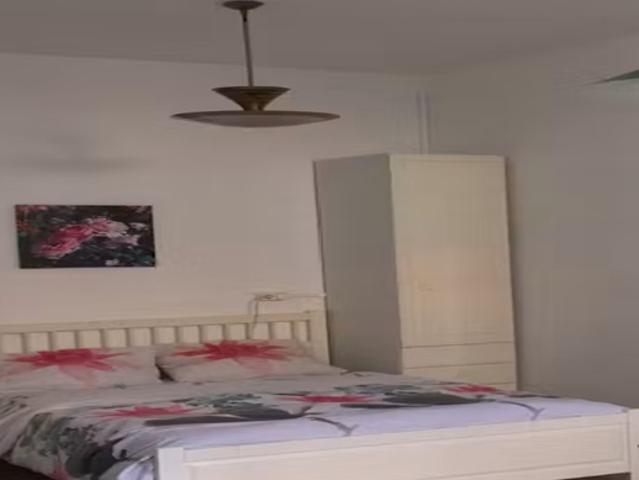 Studio te huur in Scheveningen, Den Haag