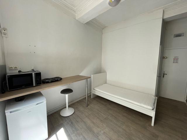 Studio location à Nîmes