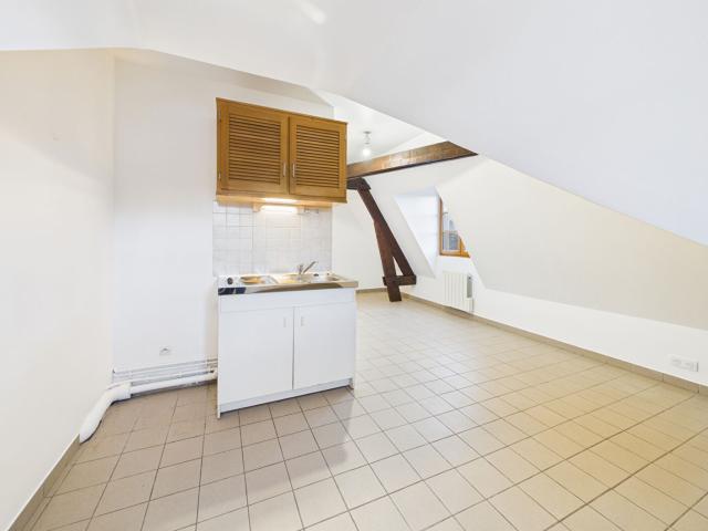 Studio location à Dreux, Nogent-le-roi