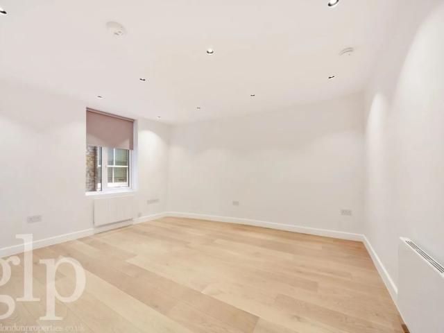 Studio for rent in City of Westminster, Greater London