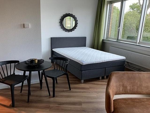 Studio te huur in Vrijenban, Delft