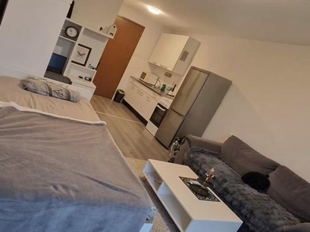 Studio te huur in Stationsbuurt, Zuid Holland