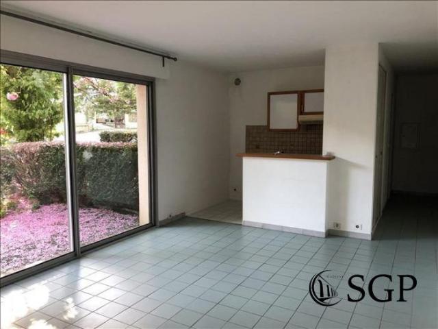 Studio location à Palaiseau, Orsay