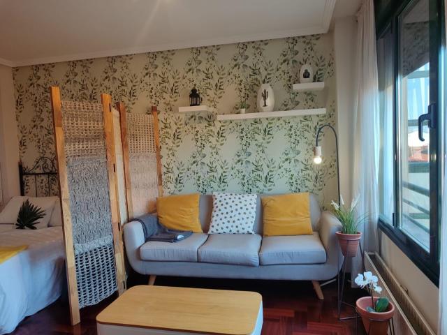 Estudio en alquiler en Oviedo, Asturias