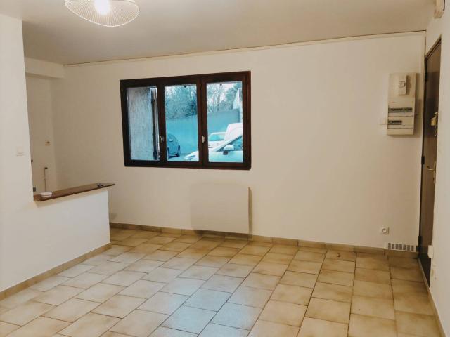 Studio location à La Roche, Villebon-sur-Yvette
