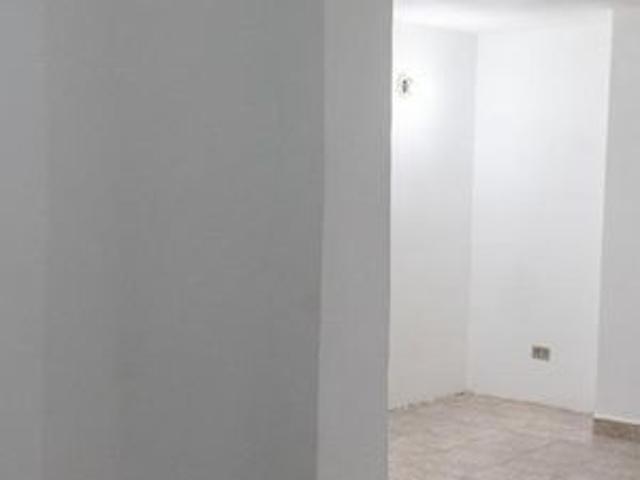 Kitnet aluguel em Região Imediata de São Paulo, Região Metropolitana de São Paulo