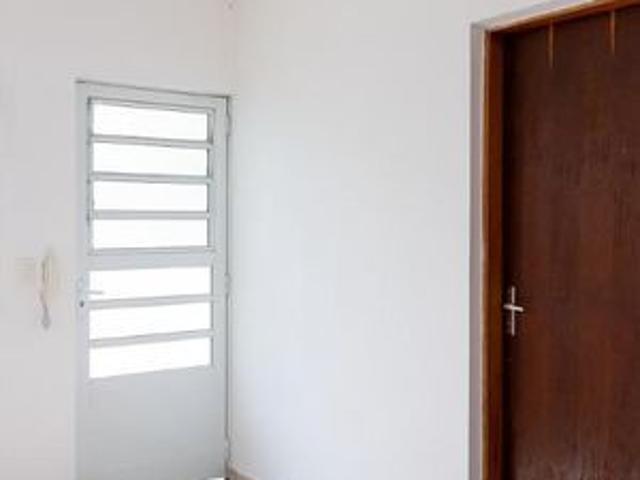 Kitnet aluguel em Região Imediata de São Paulo, Região Metropolitana de São Paulo
