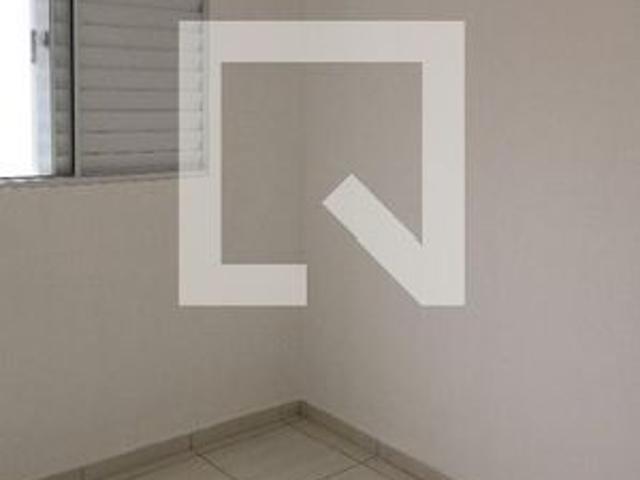 Kitnet aluguel em Região Imediata de São Paulo, Região Metropolitana de São Paulo